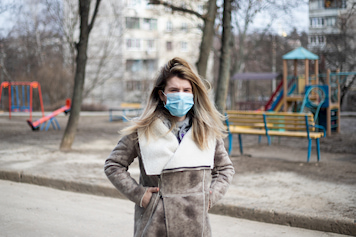 woman-wearing-face-mask-to-prevent-spread-of-viral-infection-and-disease